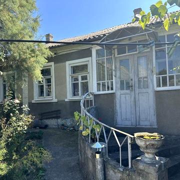 Продаж будинку на дві частини в м. Могилів-Подільський