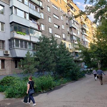 Здається 2х кімнатна квартира