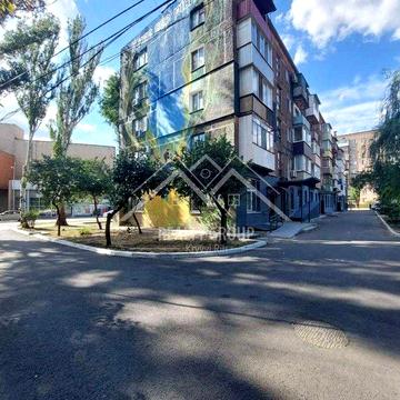 Продаж 2к квартири у ЦМ р-ні по вул.Кобилянського