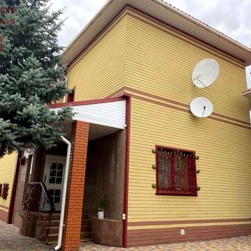 Продажа будинка комфорт класа в тихому місці.