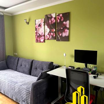 Івана Величковського вул., 7