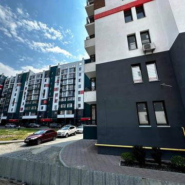Амосова вул., 53