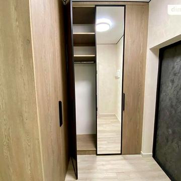 Продаж 1к Квартира Лялі Ратушної вулиця