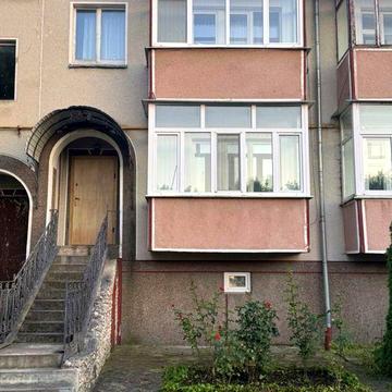 Продається Котедж розташований в кінці Волочиська, Користова