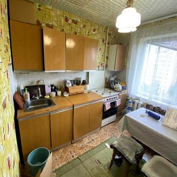 Продаж 2-к квартири, Виставка, вул. Прибузька. Мінімальне оформлення!