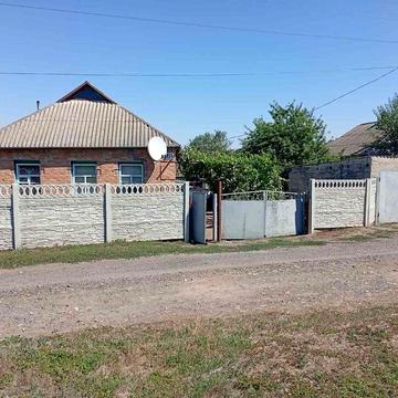 будинок в гарному стані м. Мала Виска