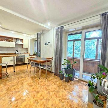 Продаж стильної квартири ТРЦ Квітень, Академмістечко 10 хв! Зодчих