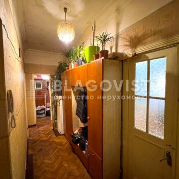 Продаж 2-х кімн вул Саксаганського 63/28 Сталінка