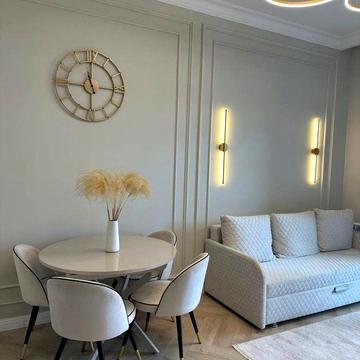 Михайла Грушевського вул., 30г