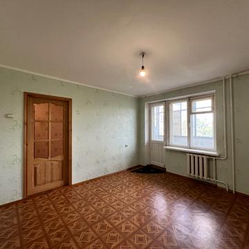 Павла Тичини вул., 9