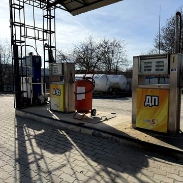 Грушевського вул., 63