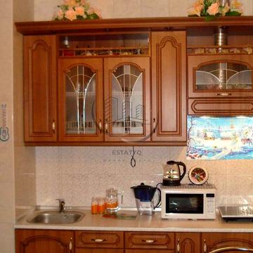 Здам 2х кімнатну квартиру, Кінний ринок