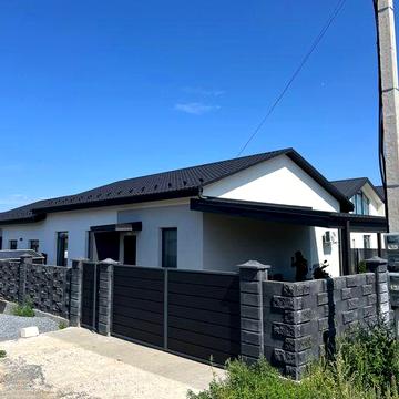 Продаж сімейного будинку
