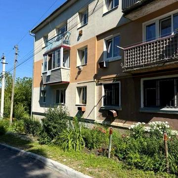 Трикімнатна квартира Кременець