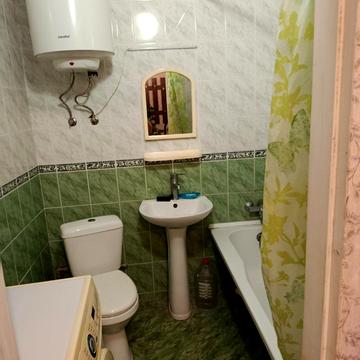 Академіка Заболотного вул., 71 к1