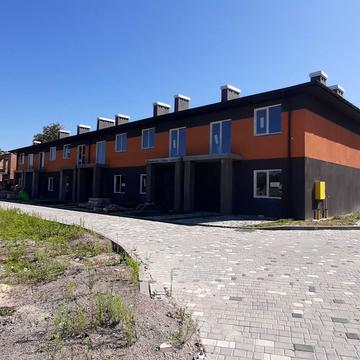 Приозерна 17