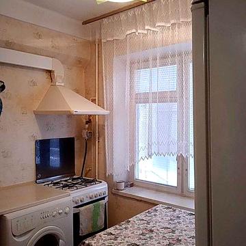 Оренда 1 кім. квартири , вул. Братиславська  40А
