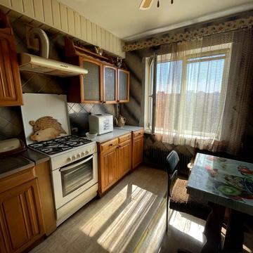 Ігоря Сікорського вул., 470