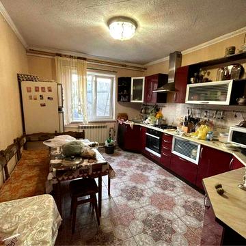 Сдам дом в районе Леси Украинки с мебелью и техникой