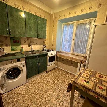 Сдам 2-ную квартиру р-н Черемушки ул Малиновского / ул Космонавтов