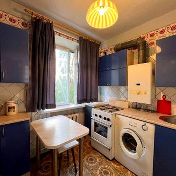 Продам 3х кімнатну квартиру Шевченківський р-н