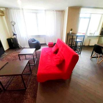 Аренда 3 ком квартиры возле метро Левобережная, 110м2 Раисы Окипной 10