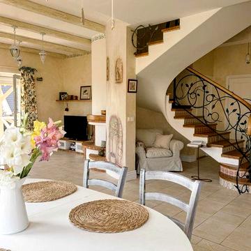 Продам будинок з ремонтом, меблями та технікою Стоянка (Ірпінь)