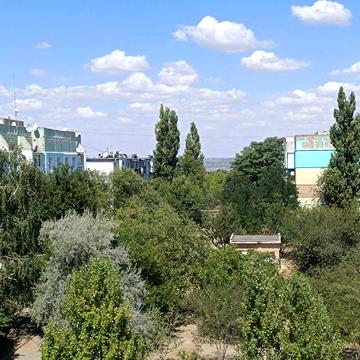 Продам просторную 3 кв в Одесской области (пгт Лиманское)