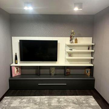 Квартира, вул. Одеська( район стадіону). Без комісіі. Від власника.