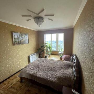 Продам 3-ком.кв.Левый берег,Кинотеатр«Мир»