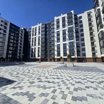 2-кім.кв.  ЖК Липки - 2,  можна робити ремонт ЖК липки 2