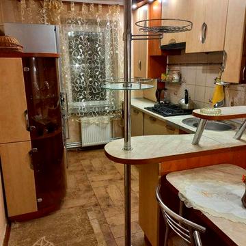 3-х кімнатна з автономкою. Центр
