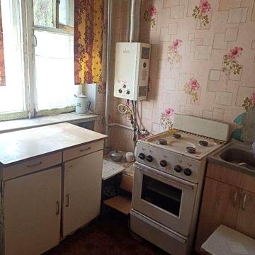 Продам 3х-кімнатна,2-поверх.