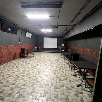 Незалежності бульв. (50 років Жовтня), 14