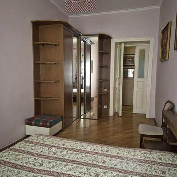 Оренда 3х кв вул Пекарська