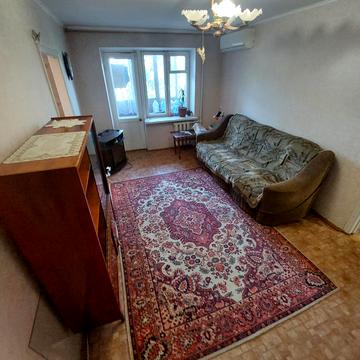 Миру просп., 1