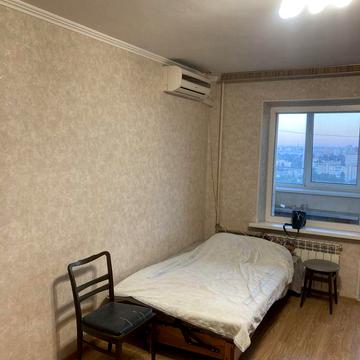 Наталії Ужвій вул., 5