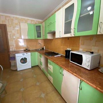 Сдам до лета 1 комнатную квартиру на Парковой в 9-ти