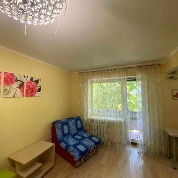 Сдам до лета 1 комнатную студию на Мира в самом центре