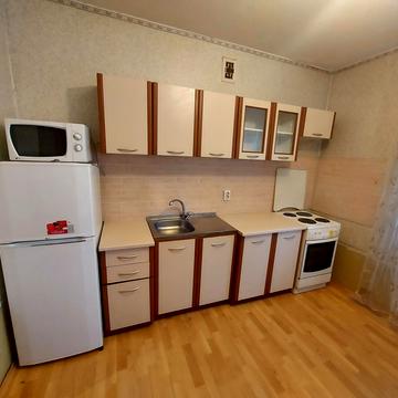 Урлівська вул., 30