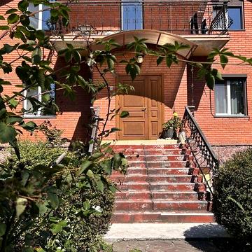 Продаж 4к Дім Києво-Мироцька вулиця
