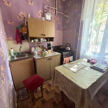 Продаю 2 кімнатну квартиру