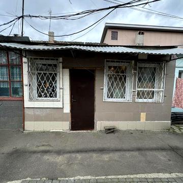Продам 2-ком квартиру на земле ул. Адмирала Лазарева (3-109-511)