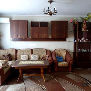 Вячеслава Чорновола вул., 6