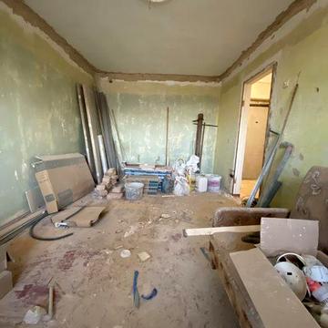 Продам 1 кім квартиру під ремонт