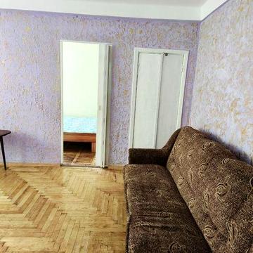 Сдается 2 кв в центре район Амстора 6500 грн