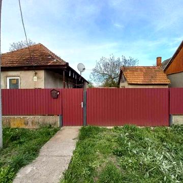 Будинок у Селі Есень