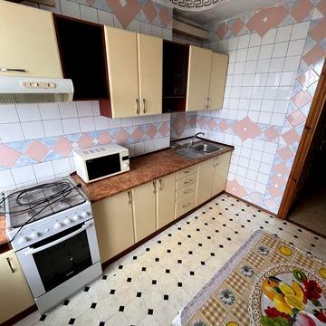 По сертифікату Трикімнатна квартира парк петровського