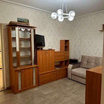 Мала Арнаутська вул., 68