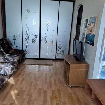 Голосіївський просп. (40-річчя Жовтня), 100/2